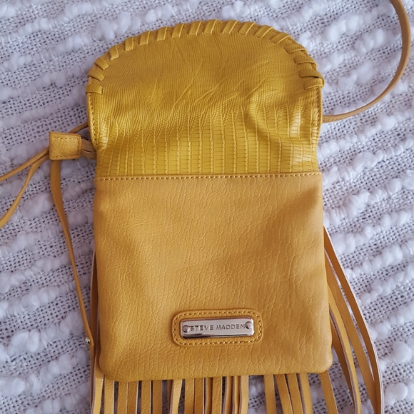 Steve Madden Mustard Fringe Purse - Picture 7 of 7